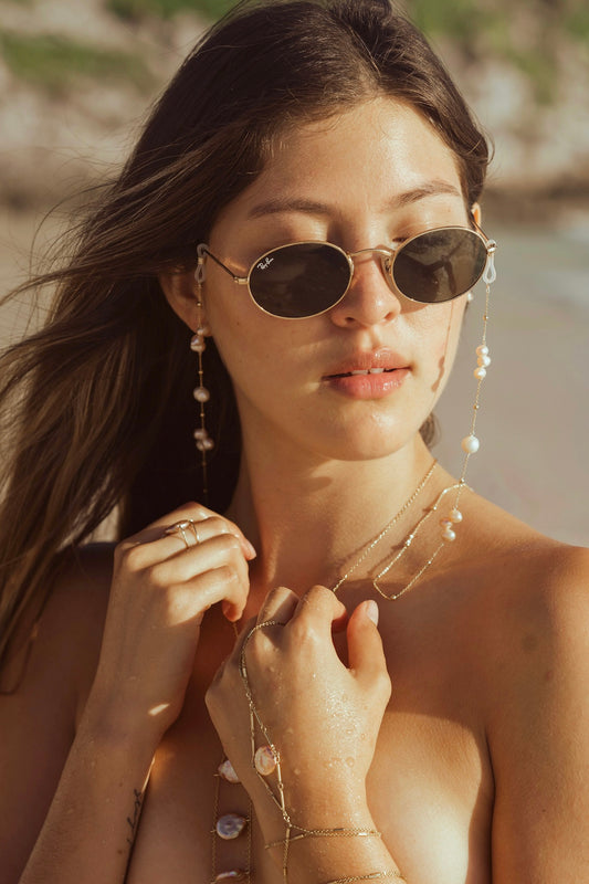Pearl of Wisdom Eyewear Holder